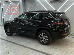 جیپ گراند شیرۆکی